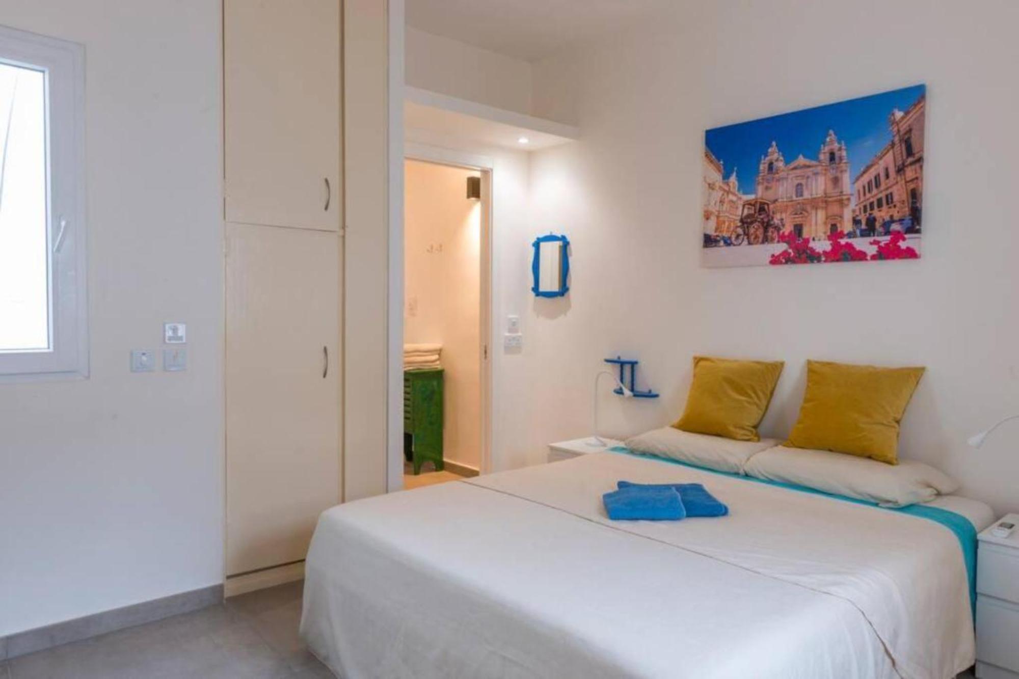 Authentic 1St Fl Apartment At The 3 Cities Marina Cospicua Ngoại thất bức ảnh