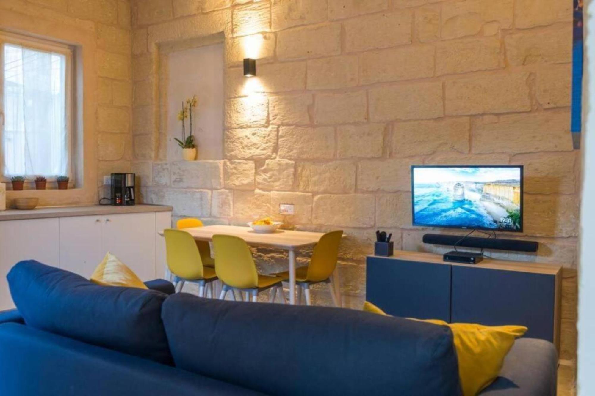 Authentic 1St Fl Apartment At The 3 Cities Marina Cospicua Ngoại thất bức ảnh