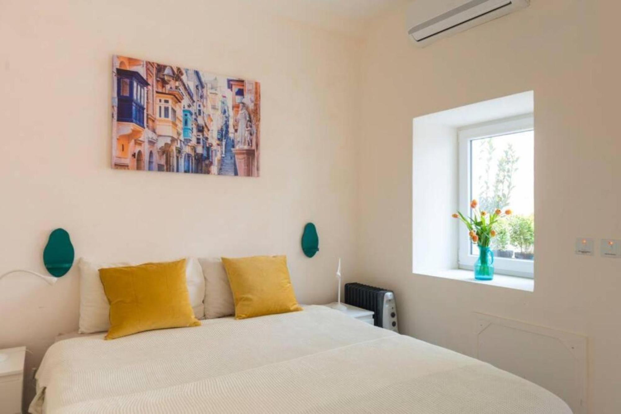Authentic 1St Fl Apartment At The 3 Cities Marina Cospicua Ngoại thất bức ảnh
