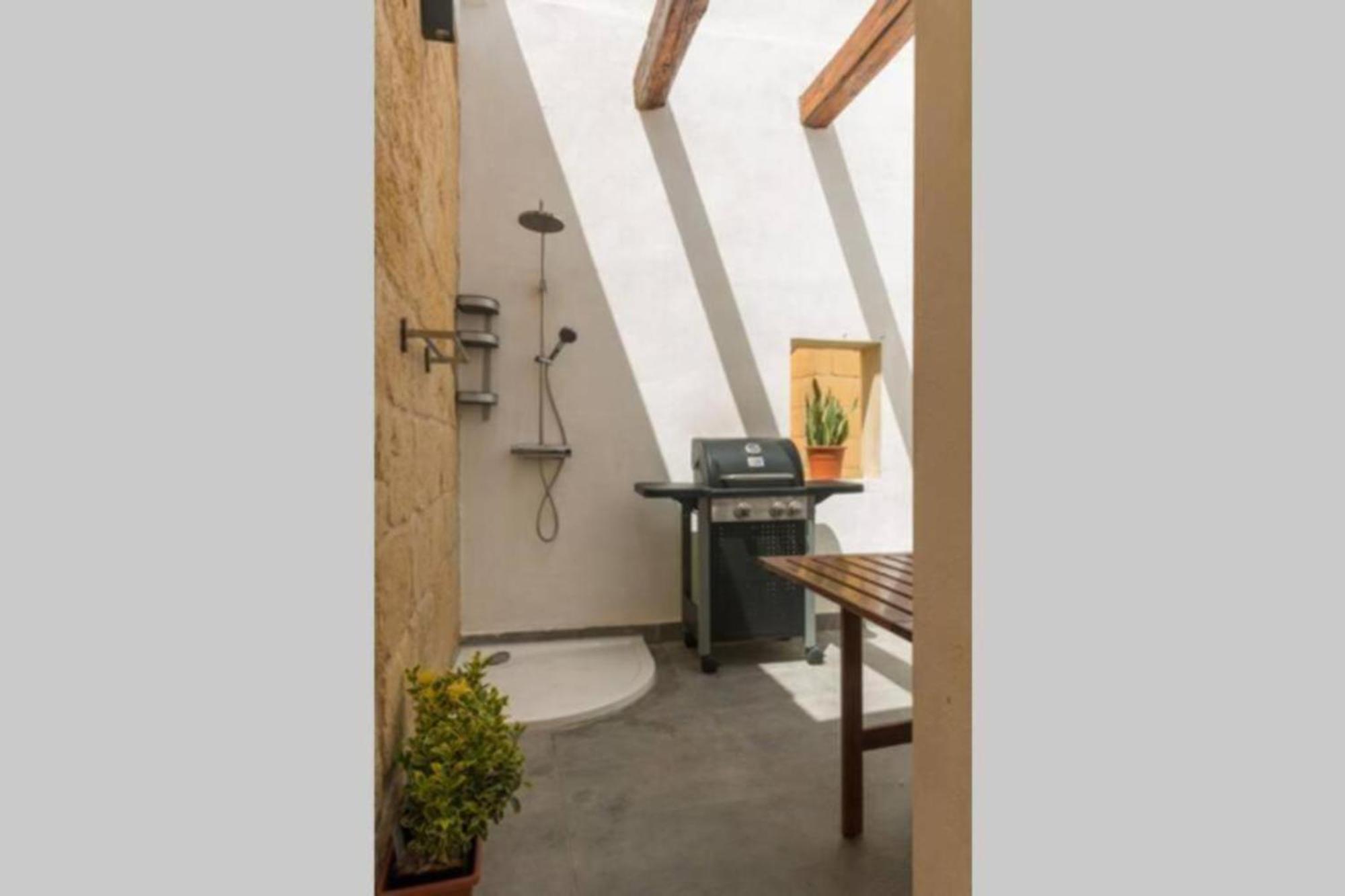 Authentic 1St Fl Apartment At The 3 Cities Marina Cospicua Ngoại thất bức ảnh